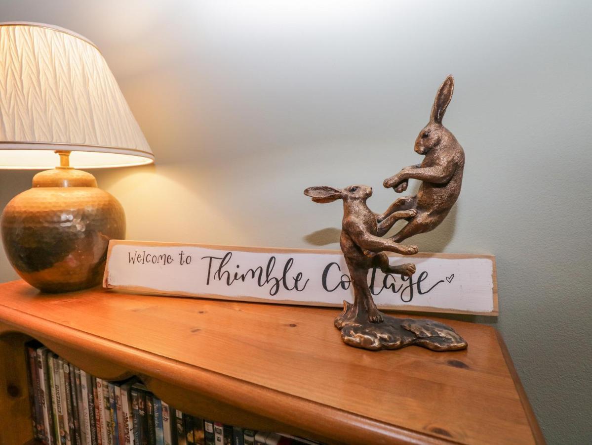 Thimble Cottage Ълвърстън Екстериор снимка